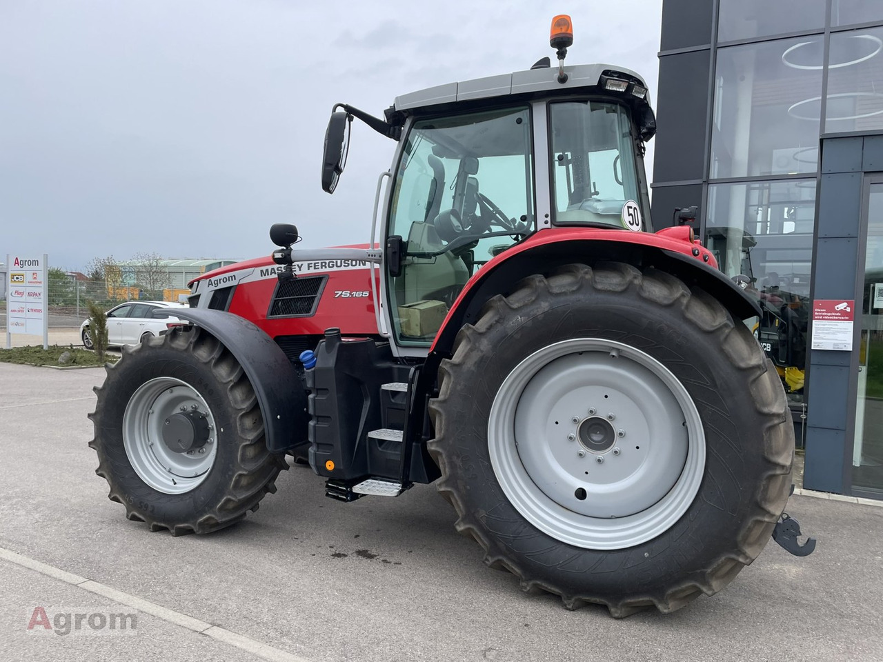 Massey Ferguson 7S.165 Dyna6 EFFICIENT - Tracteur agricole: photos 3 Massey Ferguson 7S.165 Dyna6 EFFICIENT - Tracteur agricole: photos 3