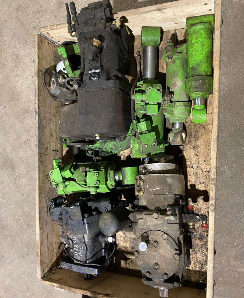 Merlo Merlo - Capot pour Machine agricole: photos 2 Merlo Merlo - Capot pour Machine agricole: photos 2