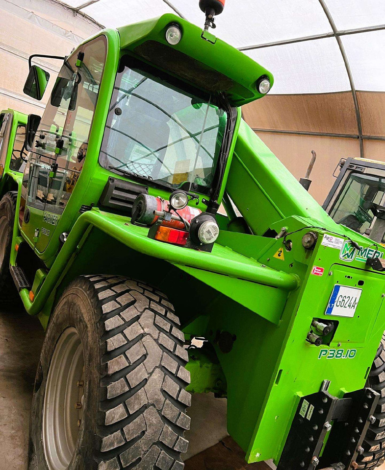 Merlo P38.10 Turbo Farmer - Souffleuse à neige: photos 5 Merlo P38.10 Turbo Farmer - Souffleuse à neige: photos 5