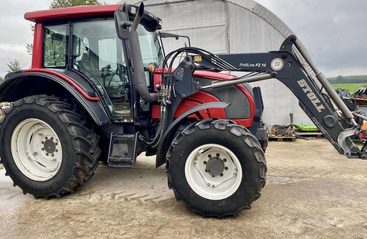 Tracteur agricole Valtra N101H su front. krautuvu: photos 10