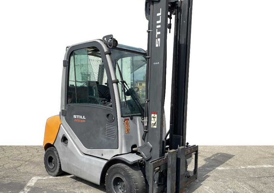 Still RX 70-30 - Chariot élévateur diesel: photos 1 Still RX 70-30 - Chariot élévateur diesel: photos 1