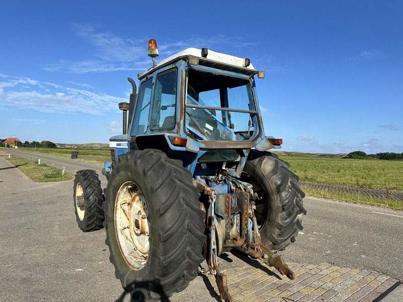 Tracteur agricole Ford 8700: photos 10