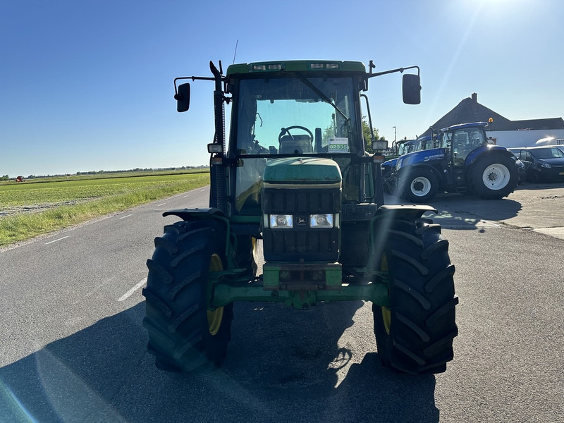 John Deere 6400 - Tracteur agricole: photos 2 John Deere 6400 - Tracteur agricole: photos 2
