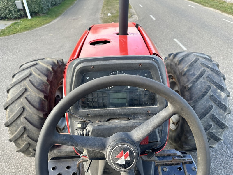 Massey Ferguson 4345 - Tracteur agricole: photos 5 Massey Ferguson 4345 - Tracteur agricole: photos 5