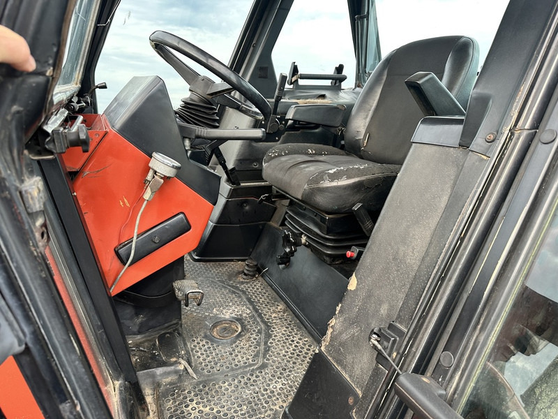 Tracteur agricole New Holland 180-90 DT: photos 6 Tracteur agricole New Holland 180-90 DT: photos 6