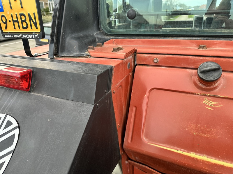 Tracteur agricole New Holland 180-90 DT: photos 16 Tracteur agricole New Holland 180-90 DT: photos 16