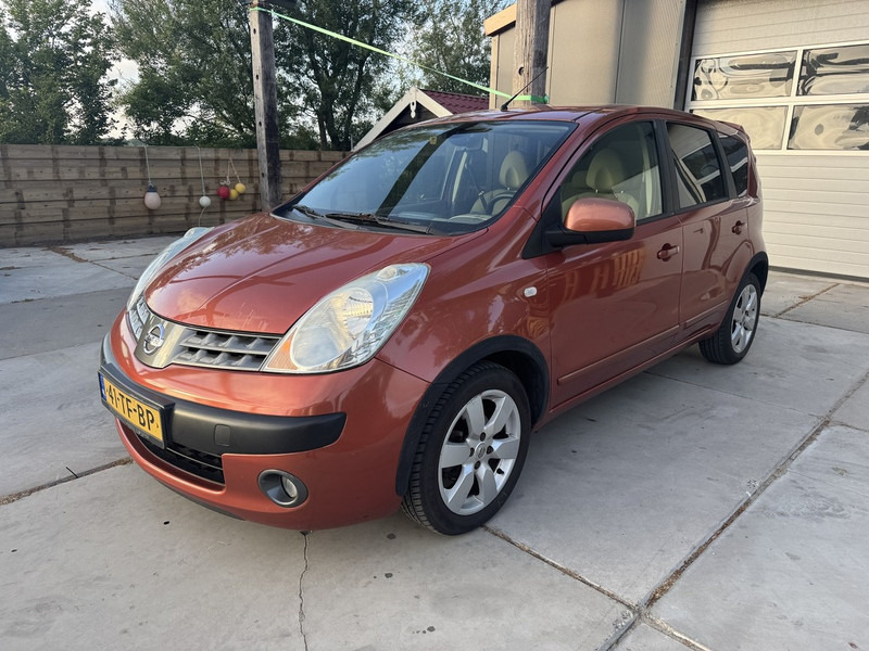 Nissan Note - Voiture: photos 1 Nissan Note - Voiture: photos 1