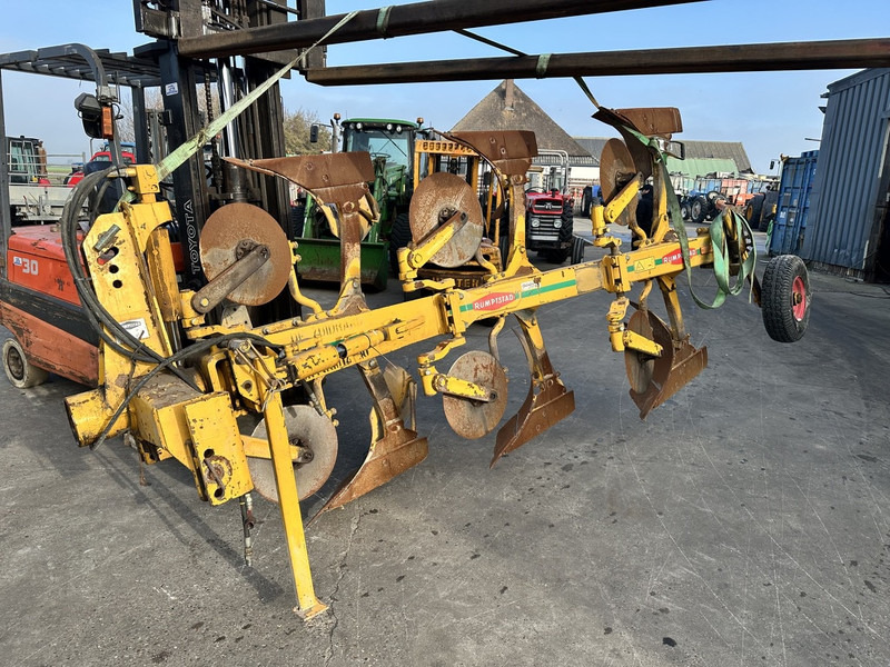 Rumptstad RSP 2000 - Charrue: photos 2 Rumptstad RSP 2000 - Charrue: photos 2