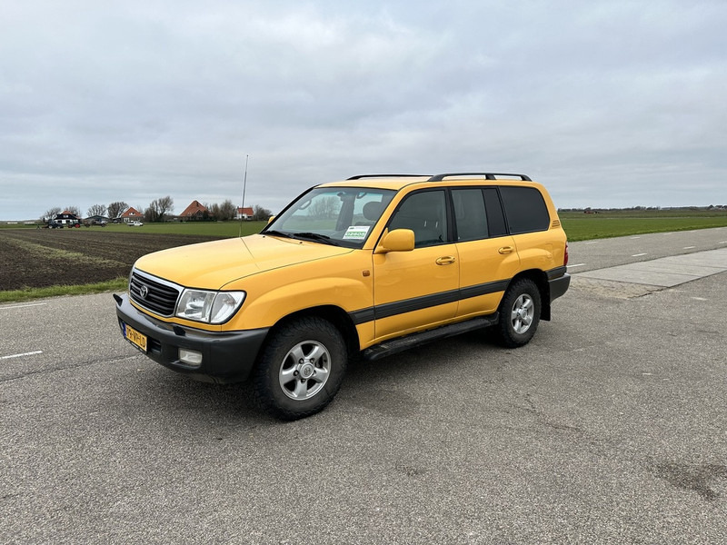 Toyota Land Cruiser - Voiture: photos 1 Toyota Land Cruiser - Voiture: photos 1