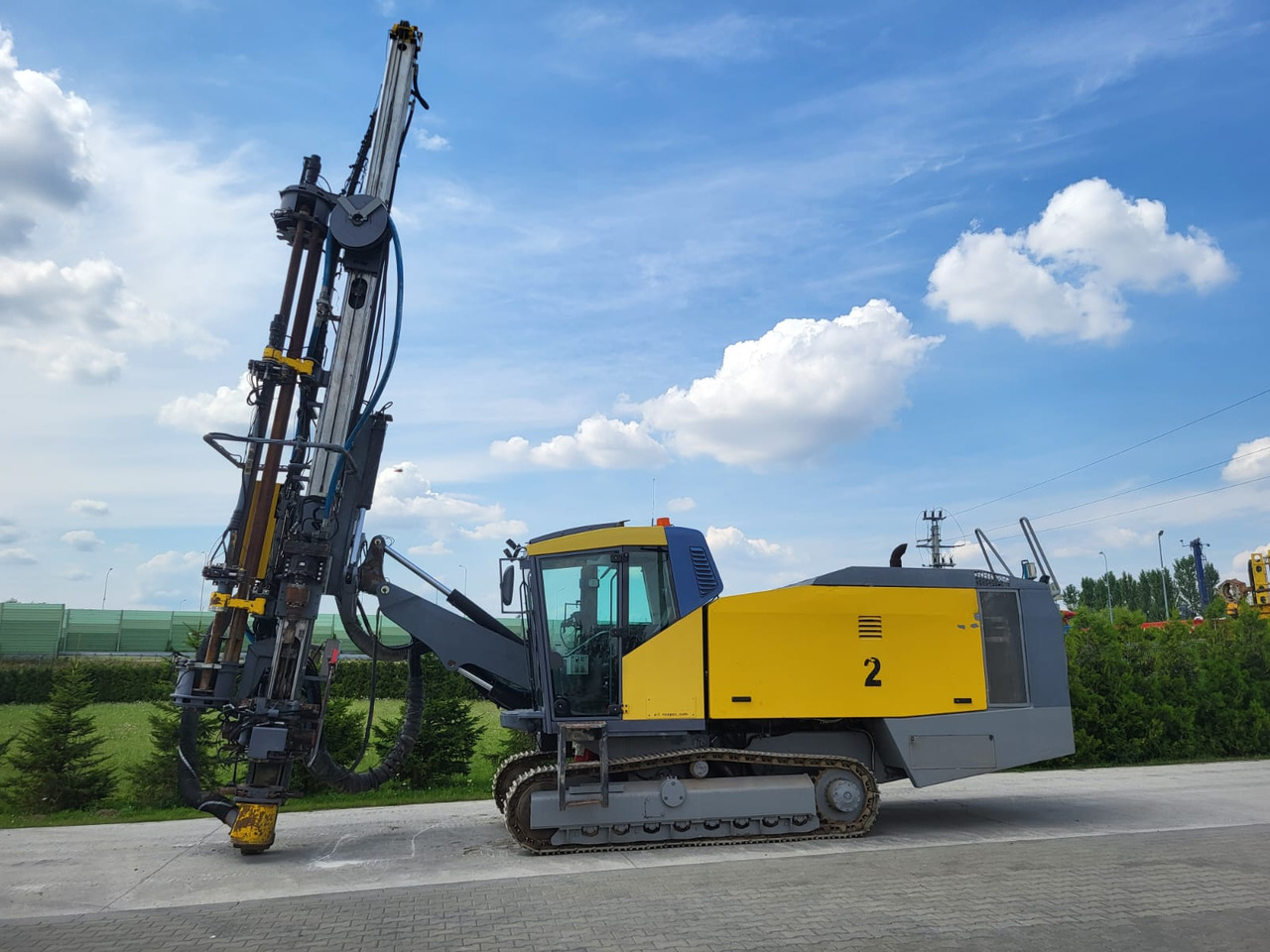 Atlas Copco ROC L6 (25)-44 - Foreuse: photos 2 Atlas Copco ROC L6 (25)-44 - Foreuse: photos 2