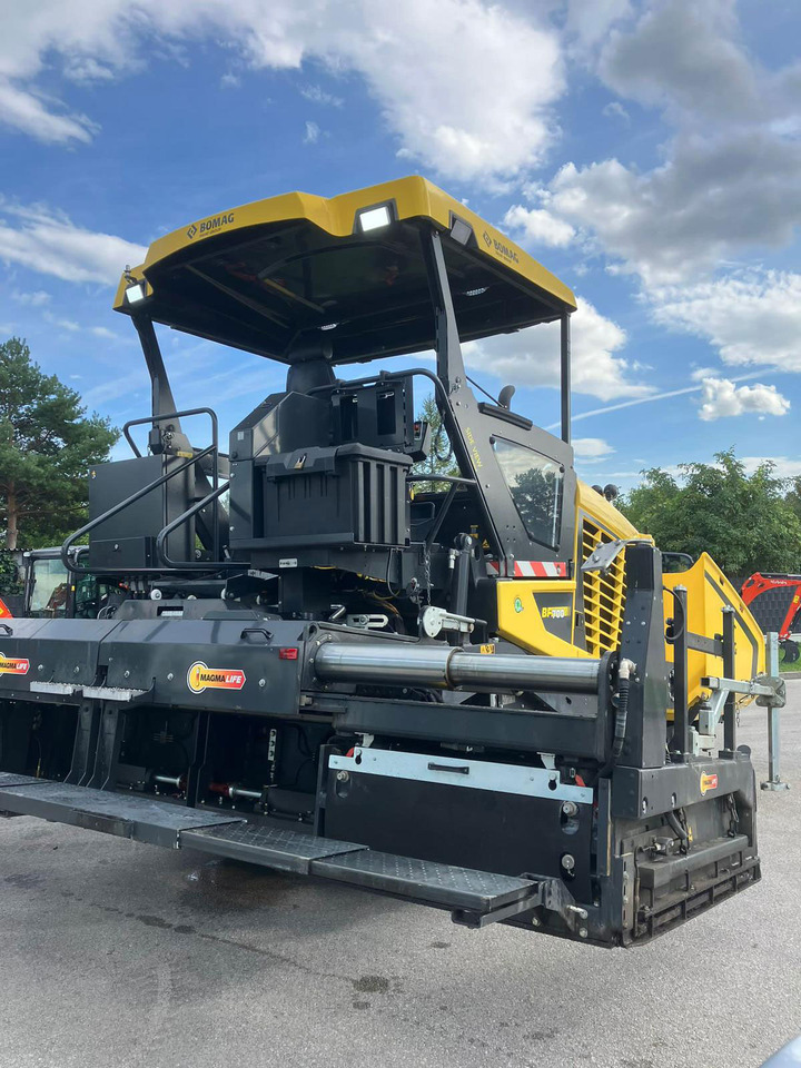 Finisseur Bomag BF700 C-3: photos 6