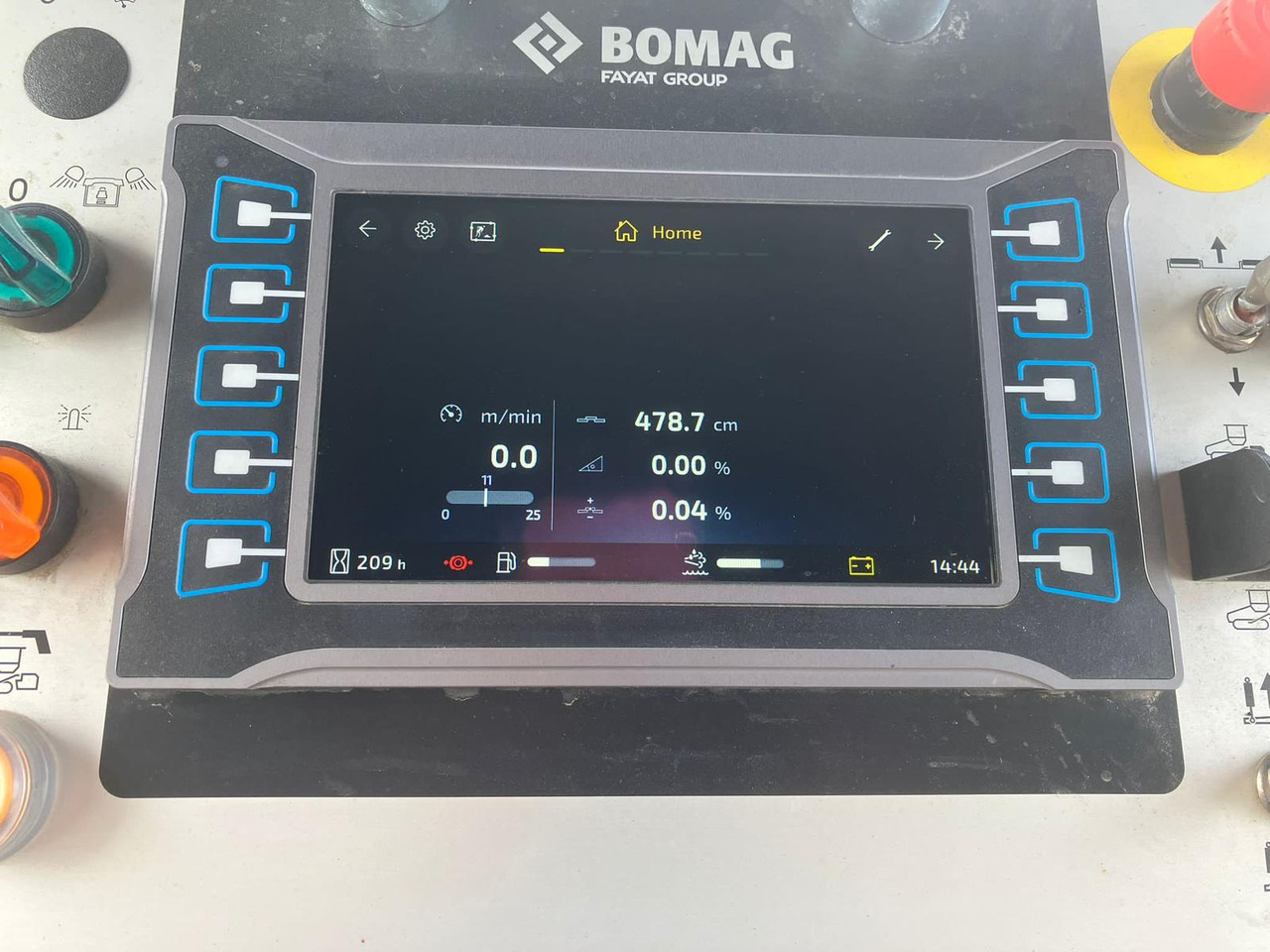 Finisseur Bomag BF700 C-3: photos 7