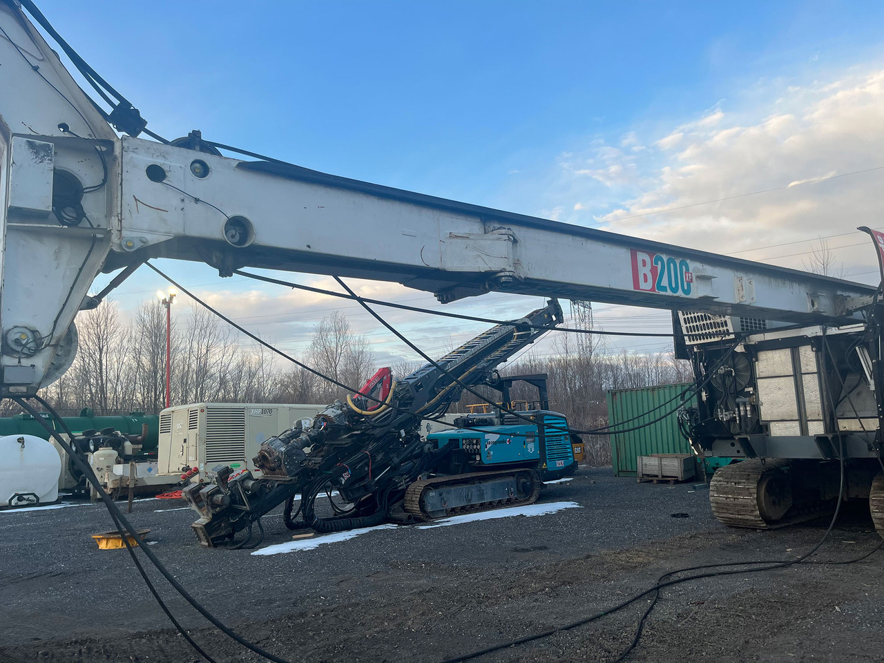 Casagrande B200 XP - Mât de battage: photos 5 Casagrande B200 XP - Mât de battage: photos 5