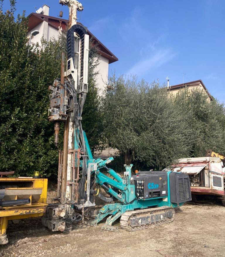 Casagrande C5 XP - Mât de battage: photos 3 Casagrande C5 XP - Mât de battage: photos 3