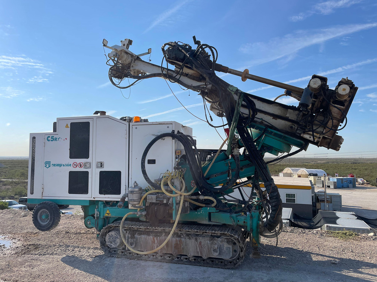 Casagrande C5R XP-2 - Mât de battage: photos 1 Casagrande C5R XP-2 - Mât de battage: photos 1