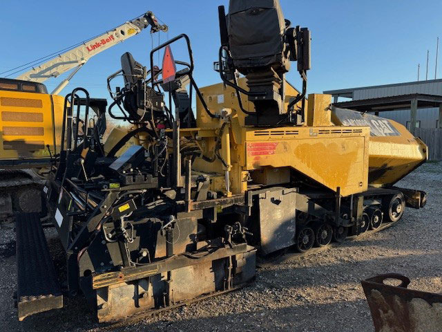 Caterpillar AP1055E - Finisseur: photos 3 Caterpillar AP1055E - Finisseur: photos 3