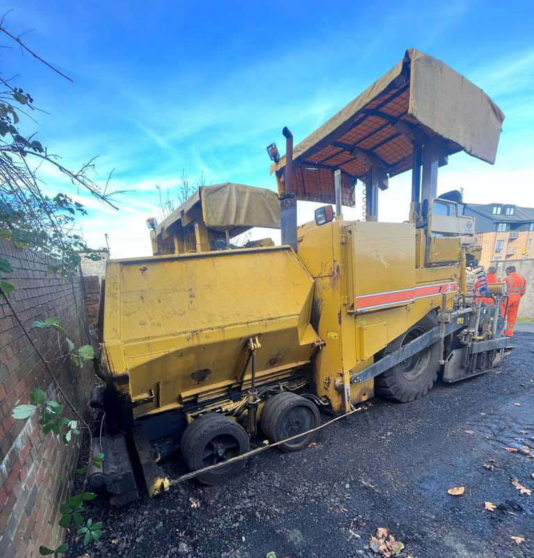 Caterpillar AP600 - Finisseur: photos 2 Caterpillar AP600 - Finisseur: photos 2