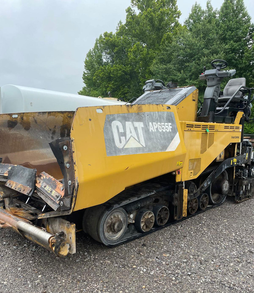 Caterpillar AP655F - Finisseur: photos 1 Caterpillar AP655F - Finisseur: photos 1