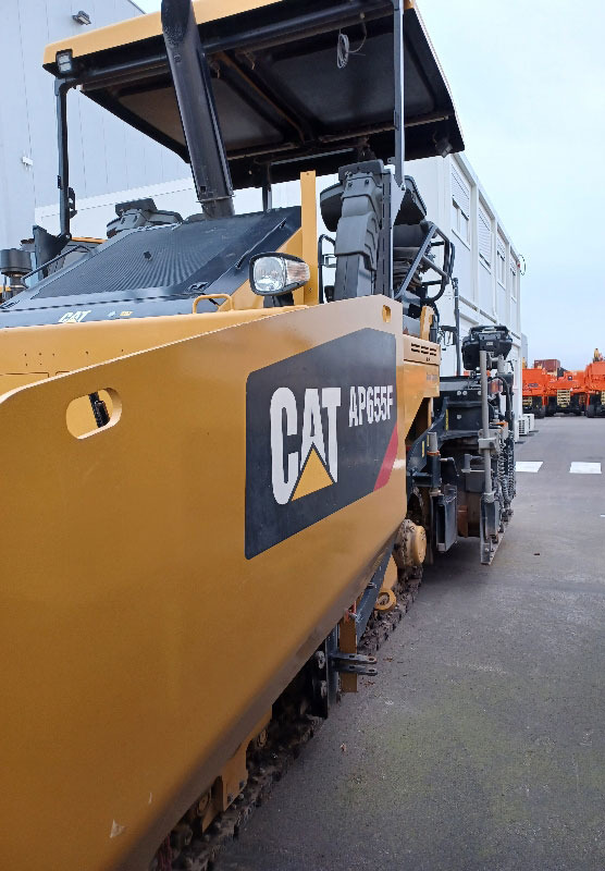 Caterpillar AP655F - Finisseur: photos 4 Caterpillar AP655F - Finisseur: photos 4