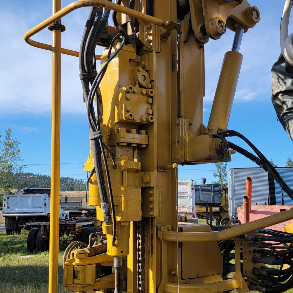 Caterpillar MD5050T - Foreuse: photos 5 Caterpillar MD5050T - Foreuse: photos 5