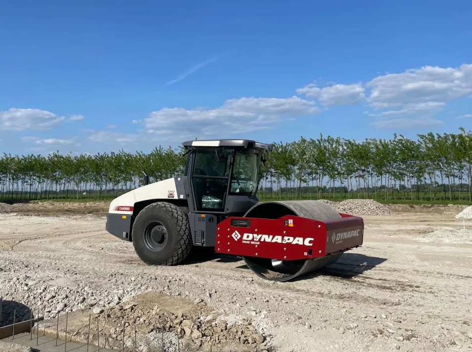 Dynapac CA4000D - Compacteur: photos 2 Dynapac CA4000D - Compacteur: photos 2