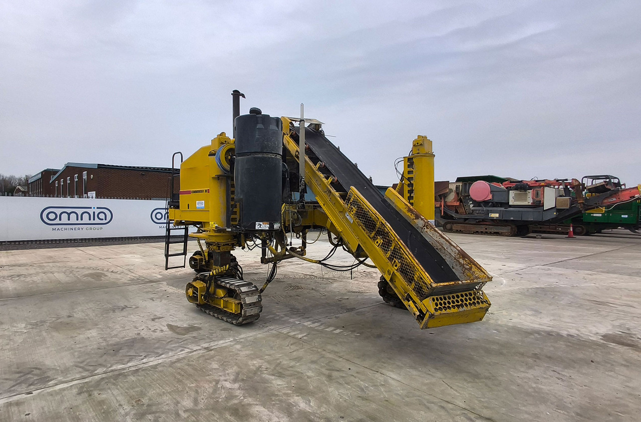 Gomaco Commander III - Machine à coffrage glissant: photos 5 Gomaco Commander III - Machine à coffrage glissant: photos 5