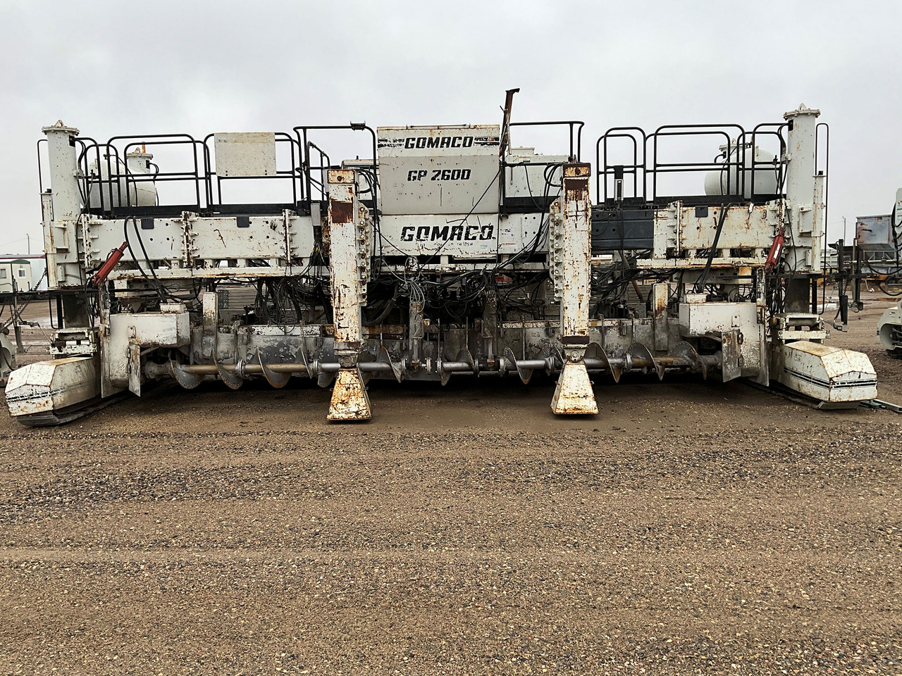 Gomaco GP-2600 - Finisseur: photos 2 Gomaco GP-2600 - Finisseur: photos 2