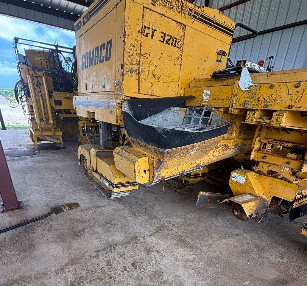 Gomaco GT-3200 - Finisseur: photos 4 Gomaco GT-3200 - Finisseur: photos 4