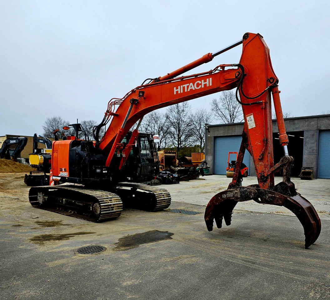 Hitachi ZX450USLC-6 - Pelle sur chenille: photos 3 Hitachi ZX450USLC-6 - Pelle sur chenille: photos 3