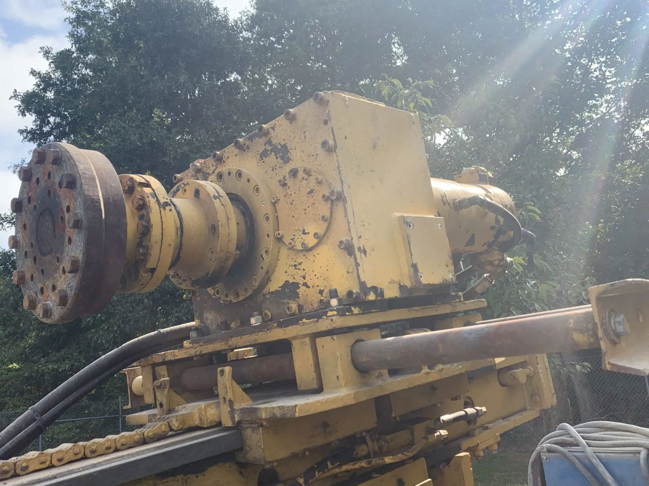 Hutte HBR 202-TF - Mât de battage: photos 5 Hutte HBR 202-TF - Mât de battage: photos 5