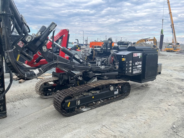 Hutte HBR 502-2 - Mât de battage: photos 3 Hutte HBR 502-2 - Mât de battage: photos 3