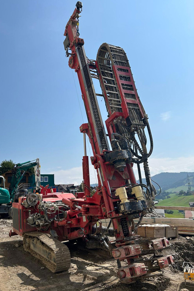 Hutte HBR 504-2 - Mât de battage: photos 3 Hutte HBR 504-2 - Mât de battage: photos 3