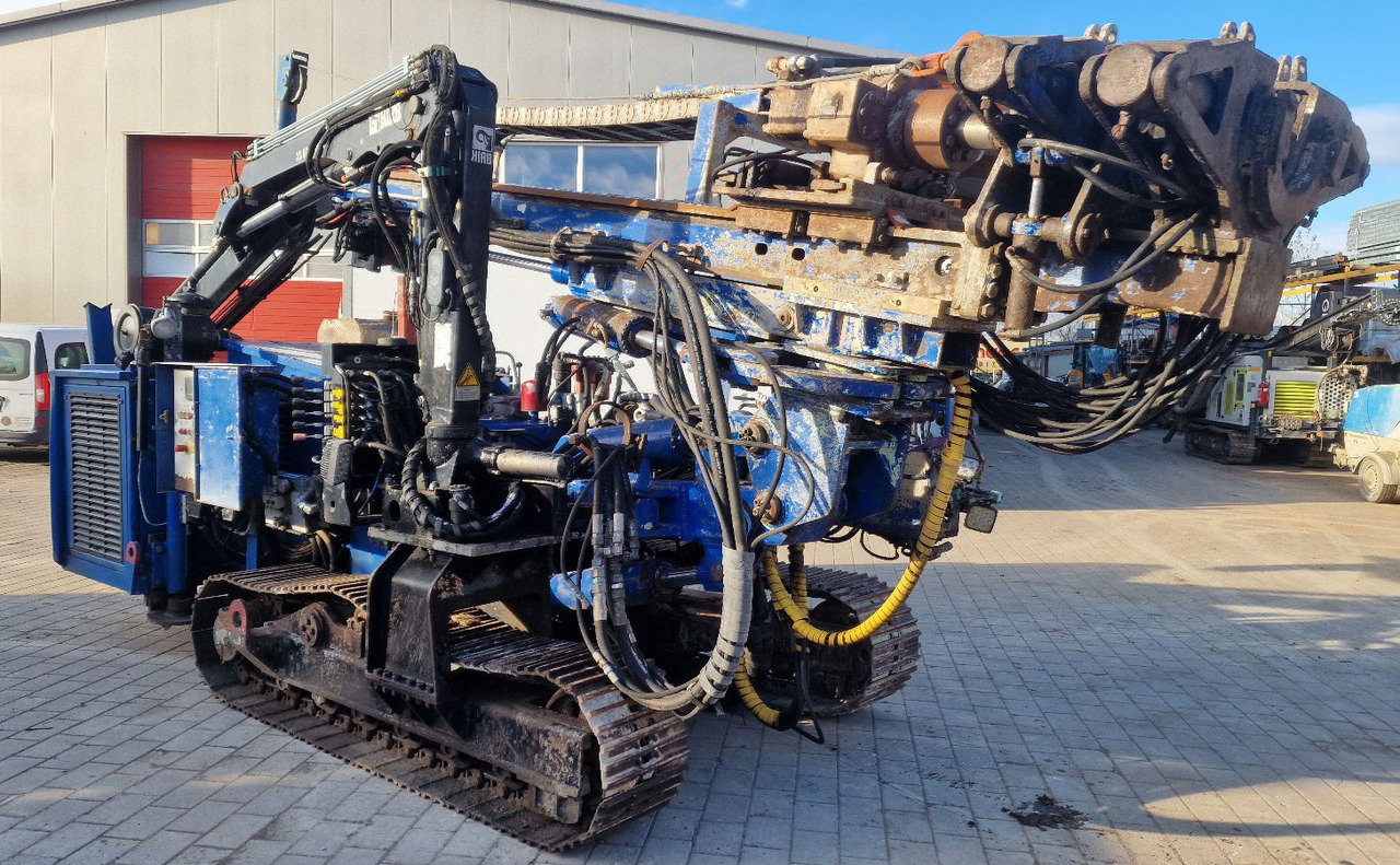 Hutte HBR 504 - Mât de battage: photos 3 Hutte HBR 504 - Mât de battage: photos 3