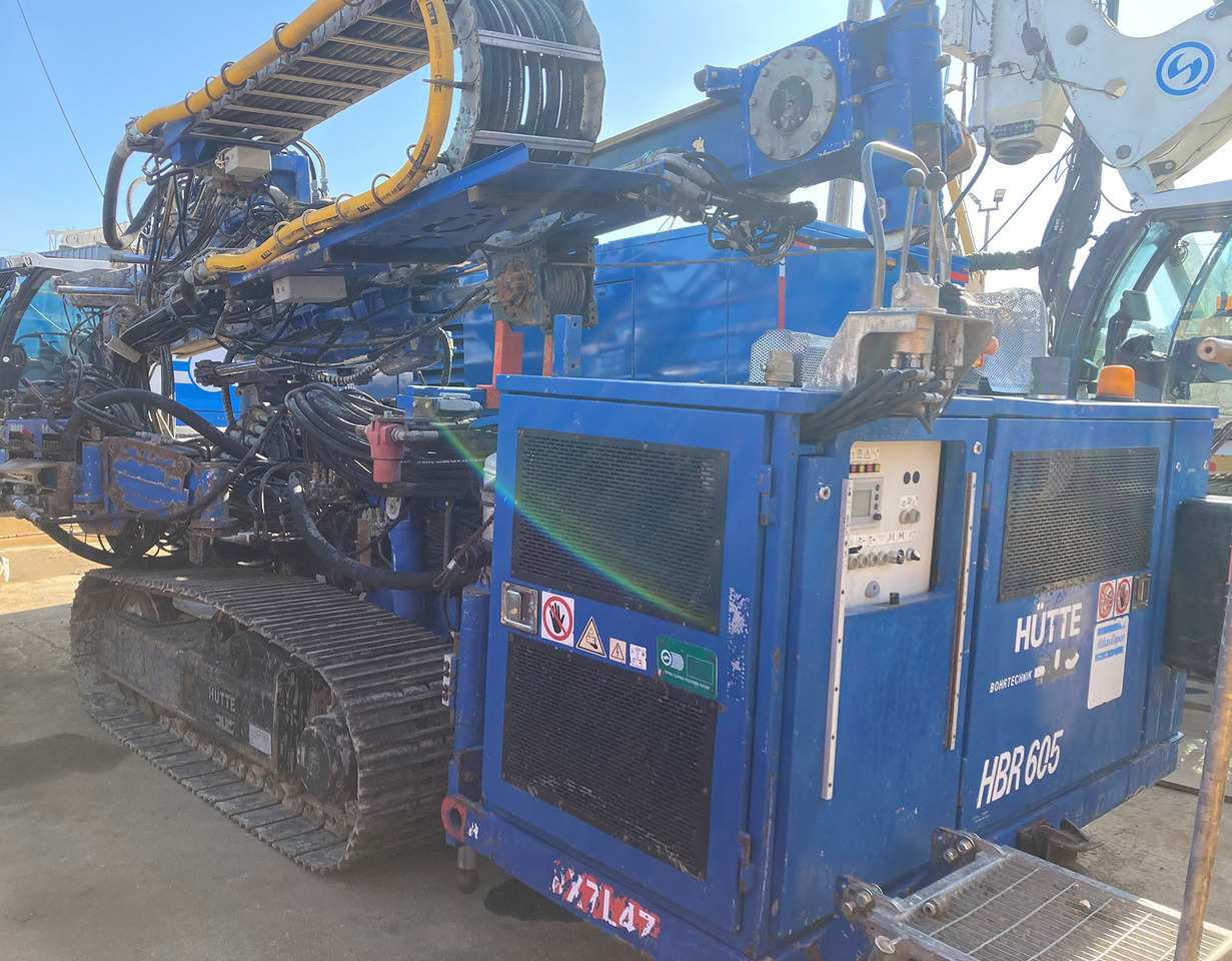 Hutte HBR 605 - Mât de battage: photos 1 Hutte HBR 605 - Mât de battage: photos 1