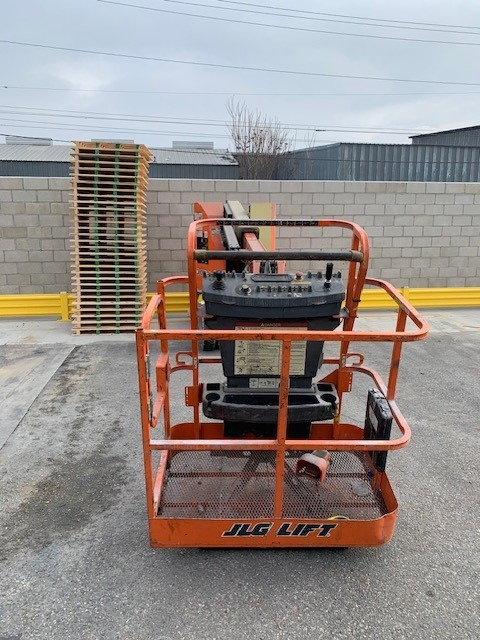 JLG E300AJP - Chargeuse sur pneus télescopique: photos 5 JLG E300AJP - Chargeuse sur pneus télescopique: photos 5