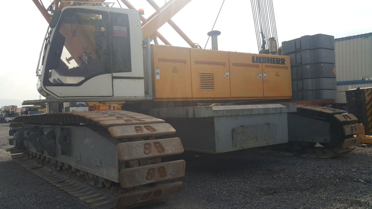 Liebherr LR1160 - Grue sur chenilles: photos 4 Liebherr LR1160 - Grue sur chenilles: photos 4