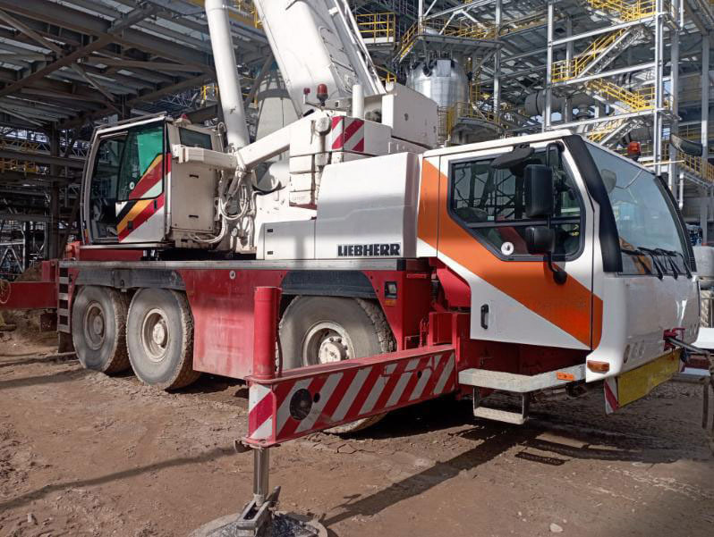 Liebherr LTM 1055-3.2 - Grue mobile: photos 2 Liebherr LTM 1055-3.2 - Grue mobile: photos 2