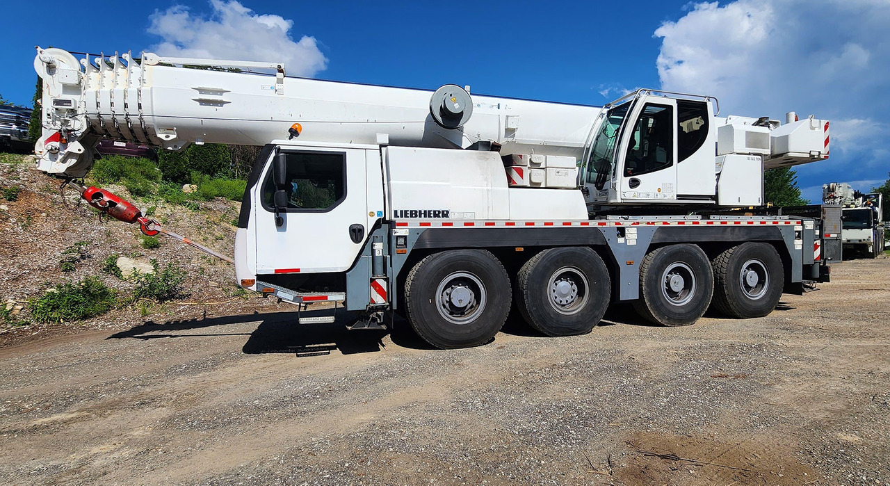 Liebherr LTM 1070-4.2 - Grue mobile: photos 1 Liebherr LTM 1070-4.2 - Grue mobile: photos 1