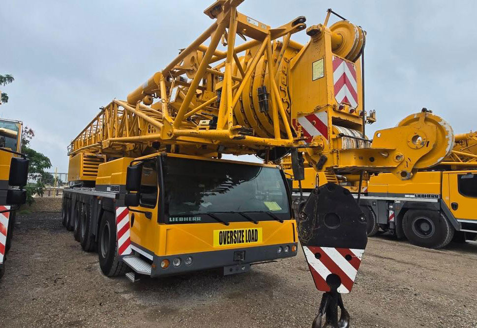 Liebherr LTM 1200-5.1 - Grue mobile: photos 5 Liebherr LTM 1200-5.1 - Grue mobile: photos 5
