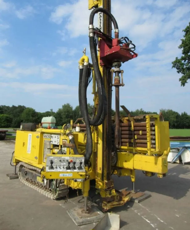 Massenza MI6 - Foreuse: photos 3 Massenza MI6 - Foreuse: photos 3