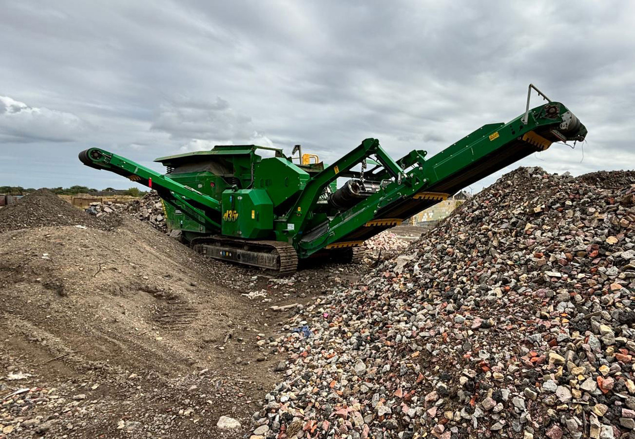 McCloskey J35 - Concasseur à mâchoires: photos 1 McCloskey J35 - Concasseur à mâchoires: photos 1