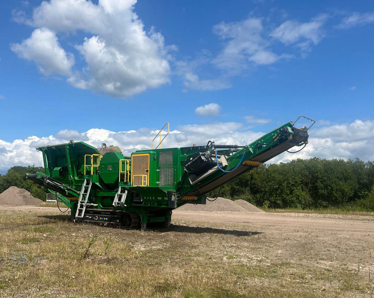 McCloskey J45 - Concasseur à mâchoires: photos 1 McCloskey J45 - Concasseur à mâchoires: photos 1