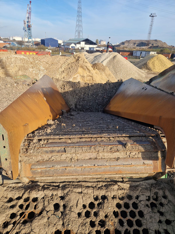 McCloskey R230 - Crible: photos 5 McCloskey R230 - Crible: photos 5