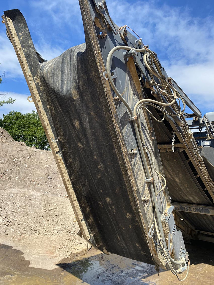 Metso LT120 - Concasseur à mâchoires: photos 3 Metso LT120 - Concasseur à mâchoires: photos 3