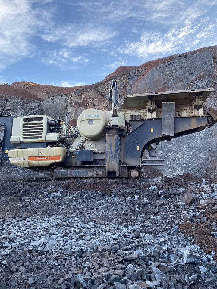 Metso LT120 - Concasseur à mâchoires: photos 4 Metso LT120 - Concasseur à mâchoires: photos 4