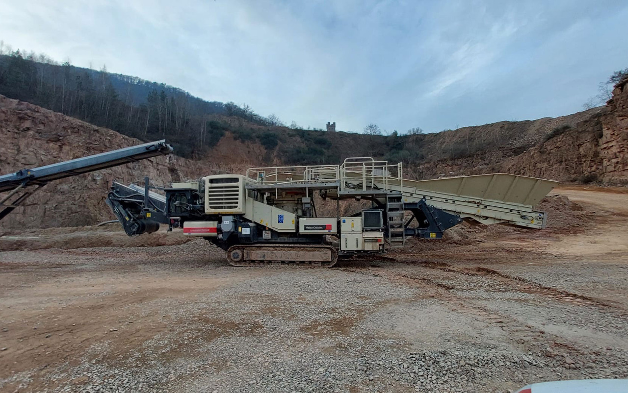 Metso LT300 HP - Concasseur à cône: photos 3 Metso LT300 HP - Concasseur à cône: photos 3
