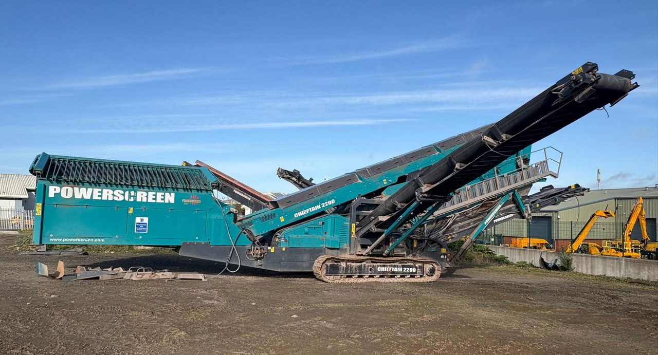 Powerscreen Chieftain 2200 3D - Crible: photos 1 Powerscreen Chieftain 2200 3D - Crible: photos 1