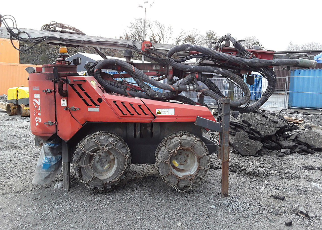 Sandvik Commando DC122 R - Foreuse: photos 1 Sandvik Commando DC122 R - Foreuse: photos 1