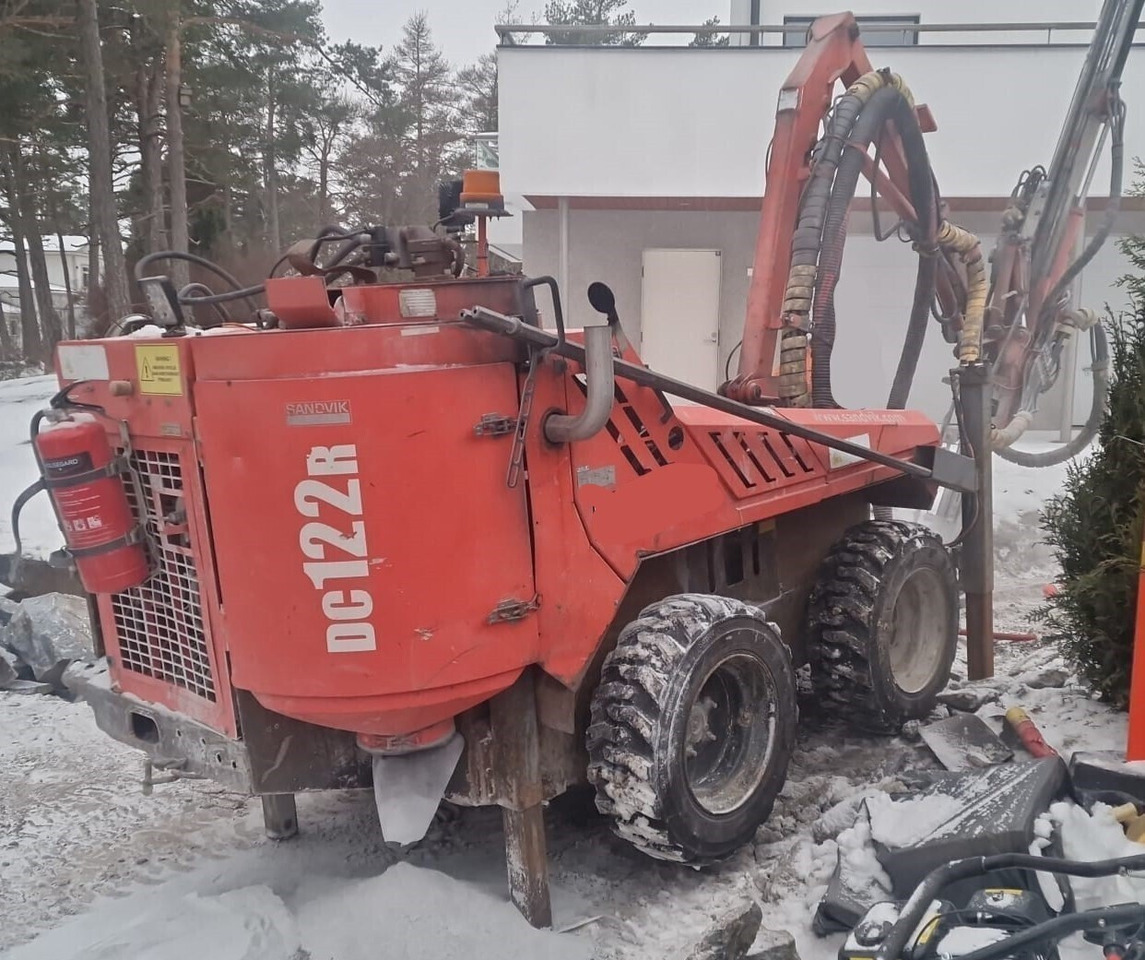 Sandvik DC122R - Foreuse: photos 4 Sandvik DC122R - Foreuse: photos 4