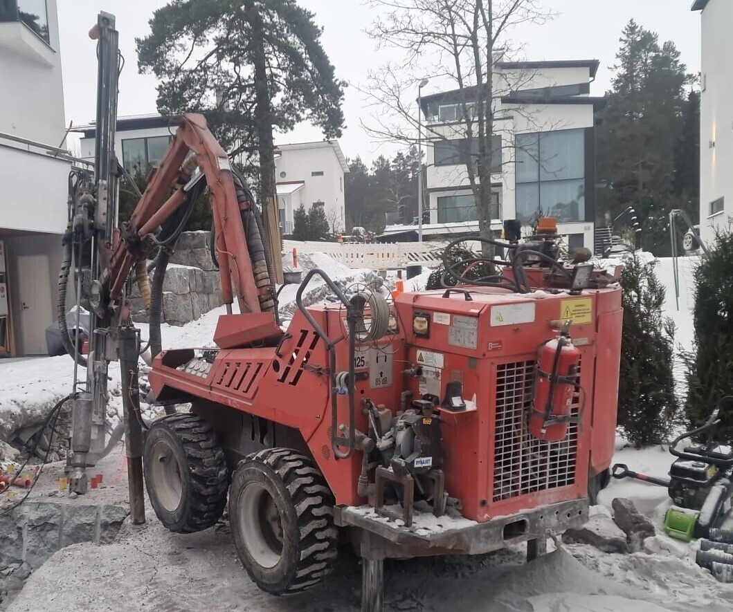 Sandvik DC122R - Foreuse: photos 2 Sandvik DC122R - Foreuse: photos 2